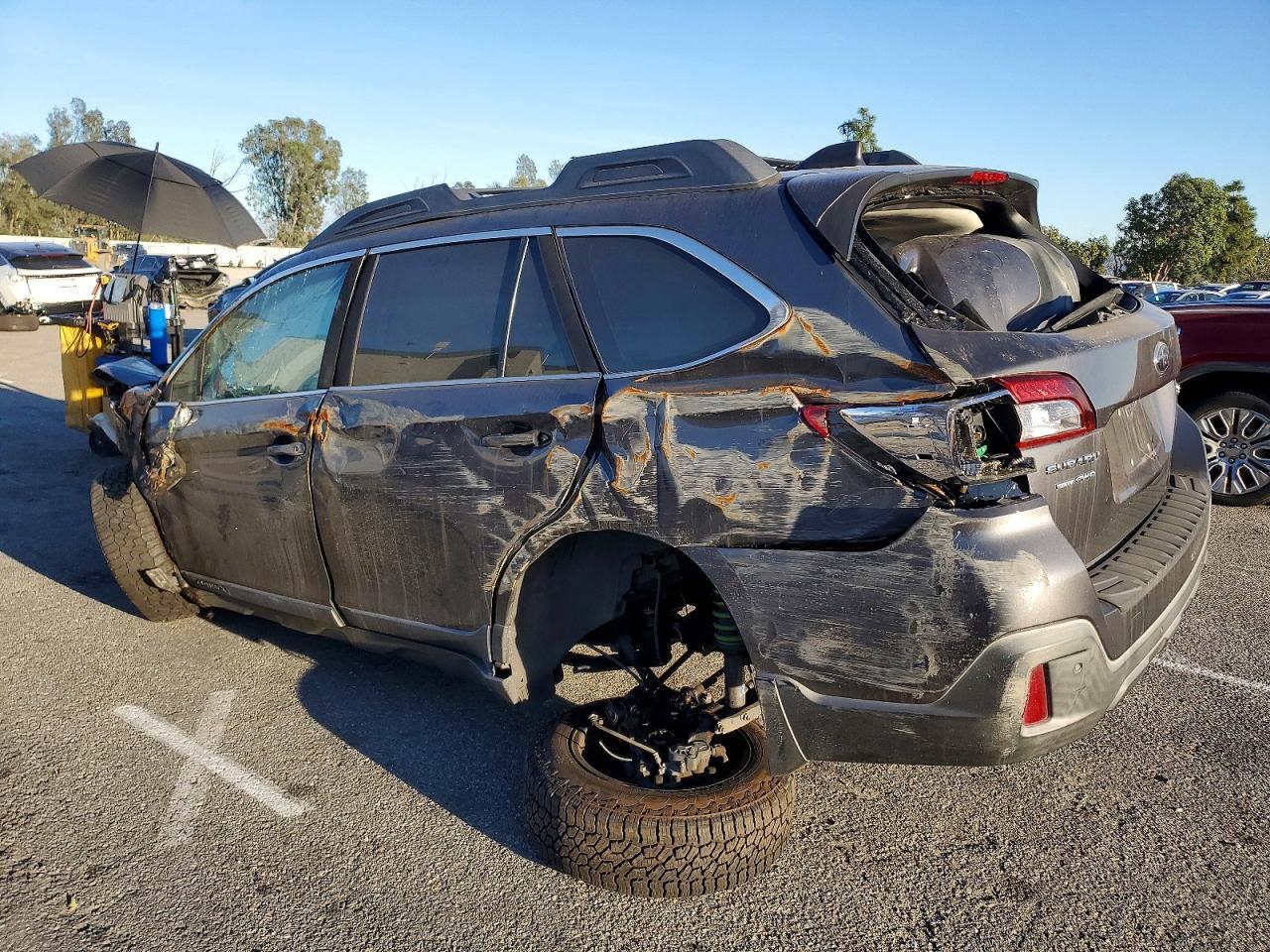 2018 SUBARU Outback
