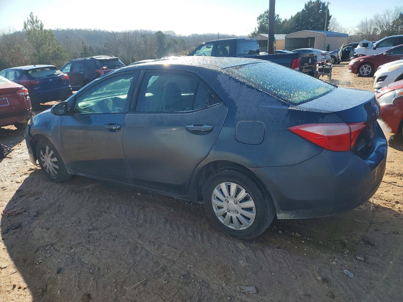 2018 TOYOTA COROLLA