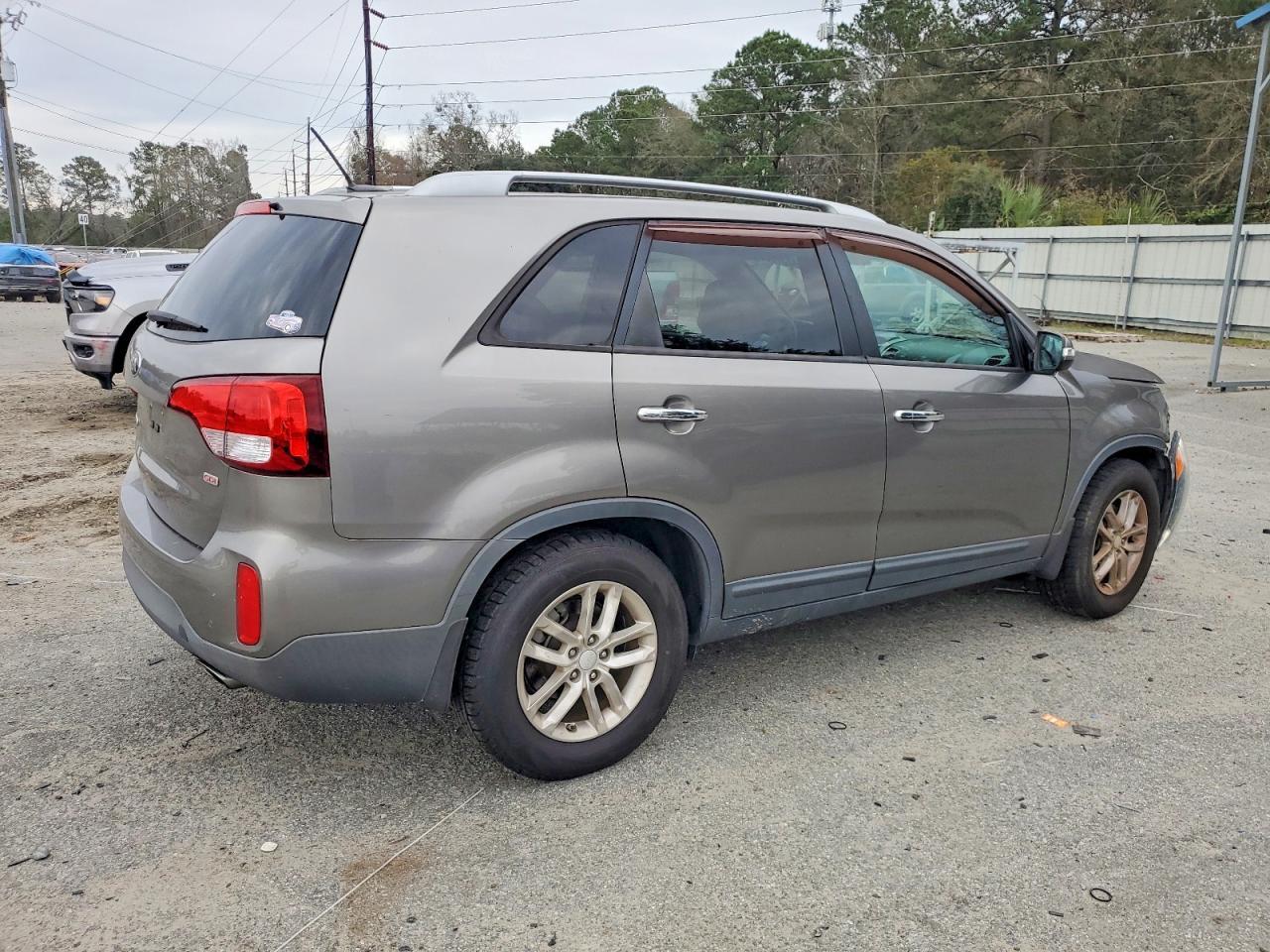 2015 KIA SORENTO