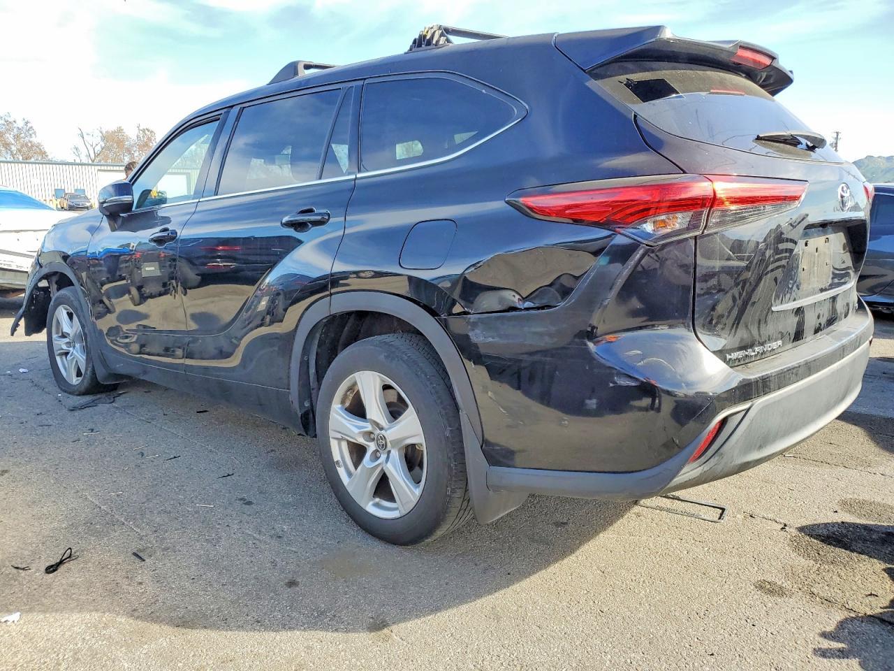 2021 TOYOTA HIGHLANDER