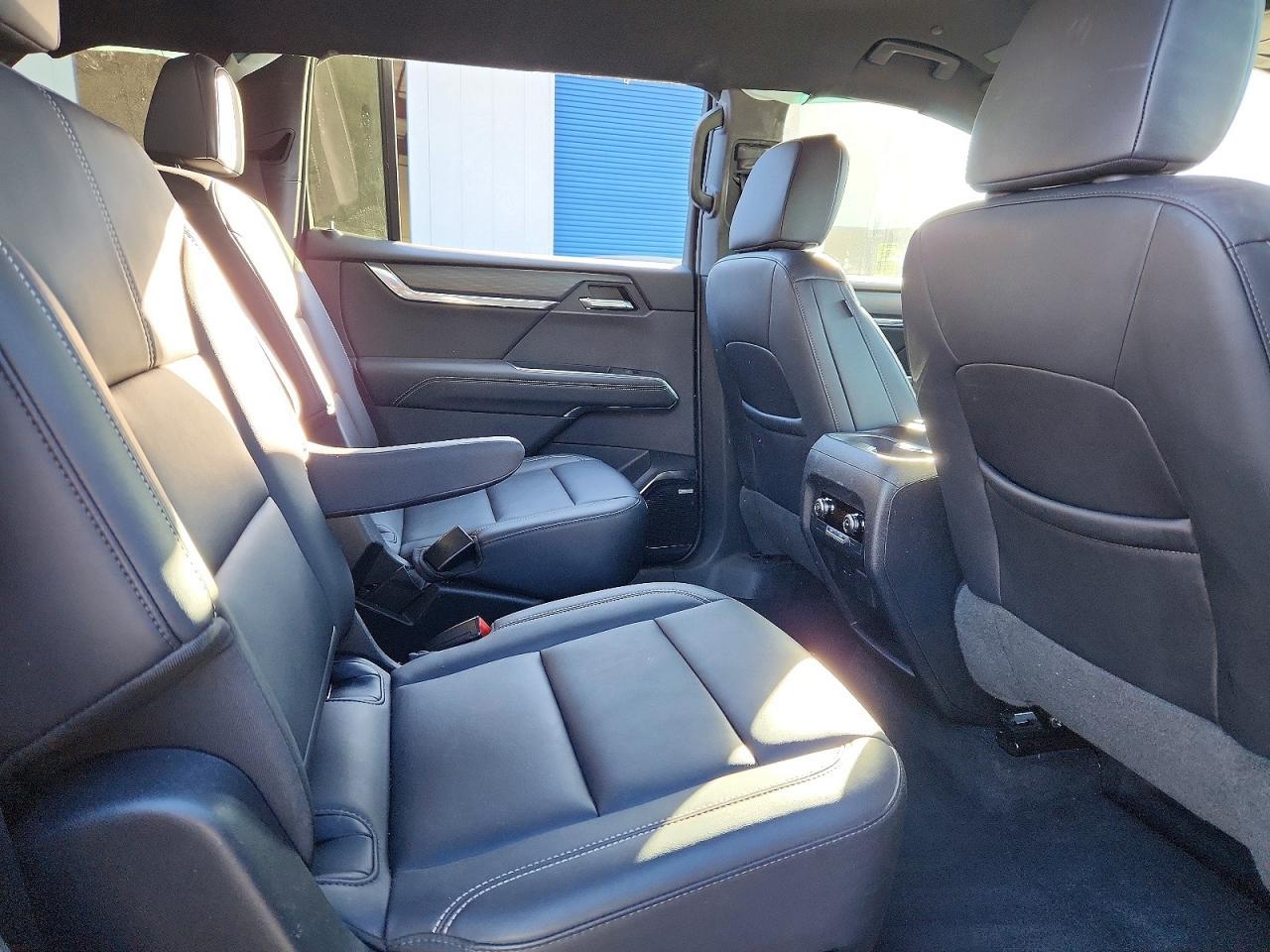 2024 GMC ACADIA
