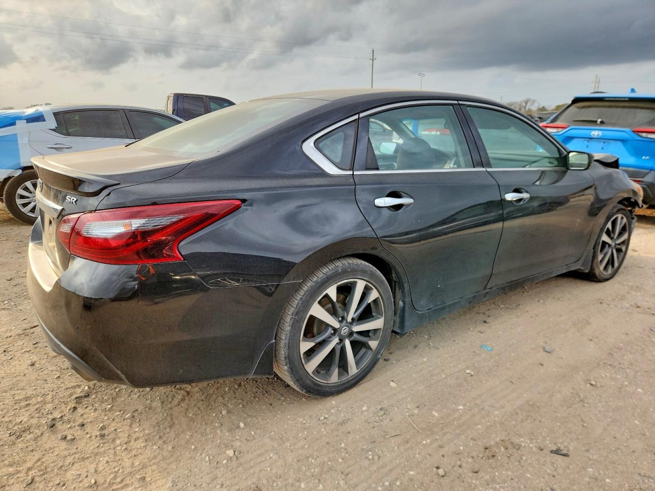 2017 NISSAN ALTIMA