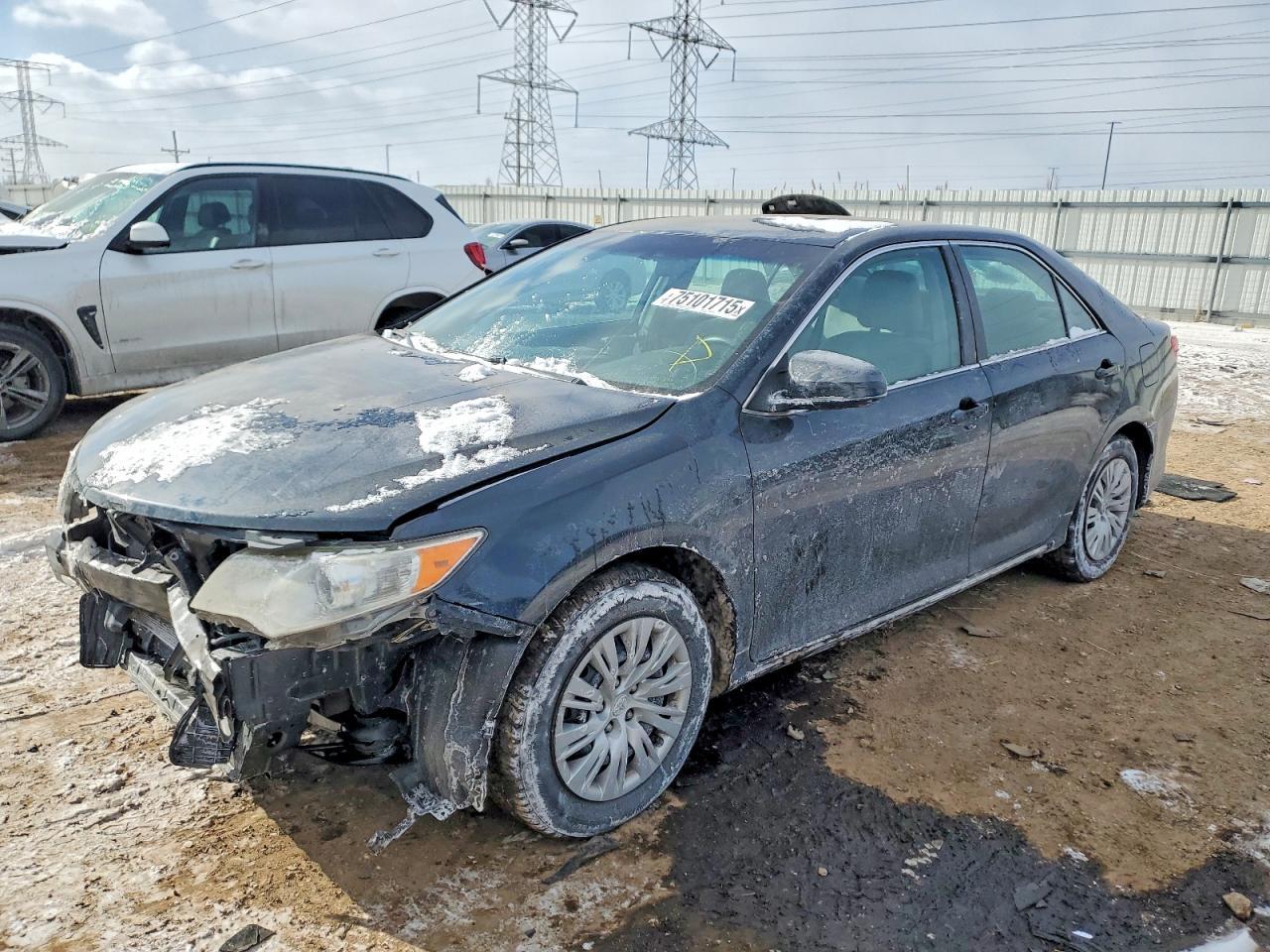 2013 TOYOTA CAMRY