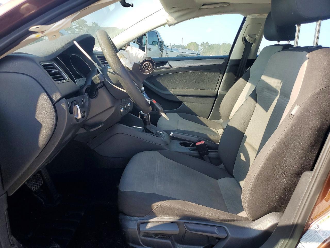 2017 VOLKSWAGEN JETTA