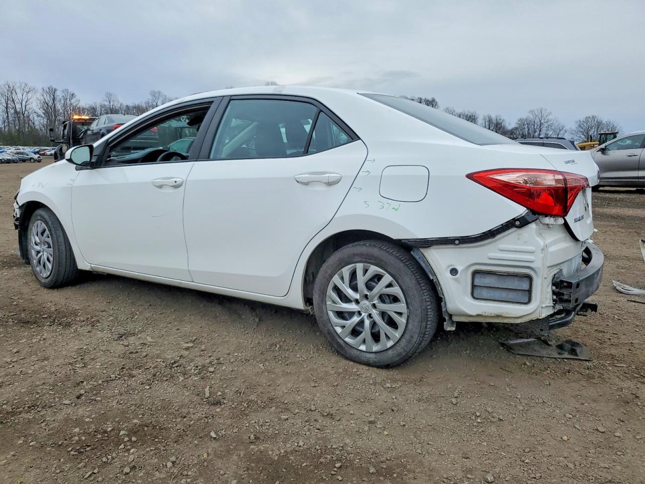 2019 TOYOTA COROLLA