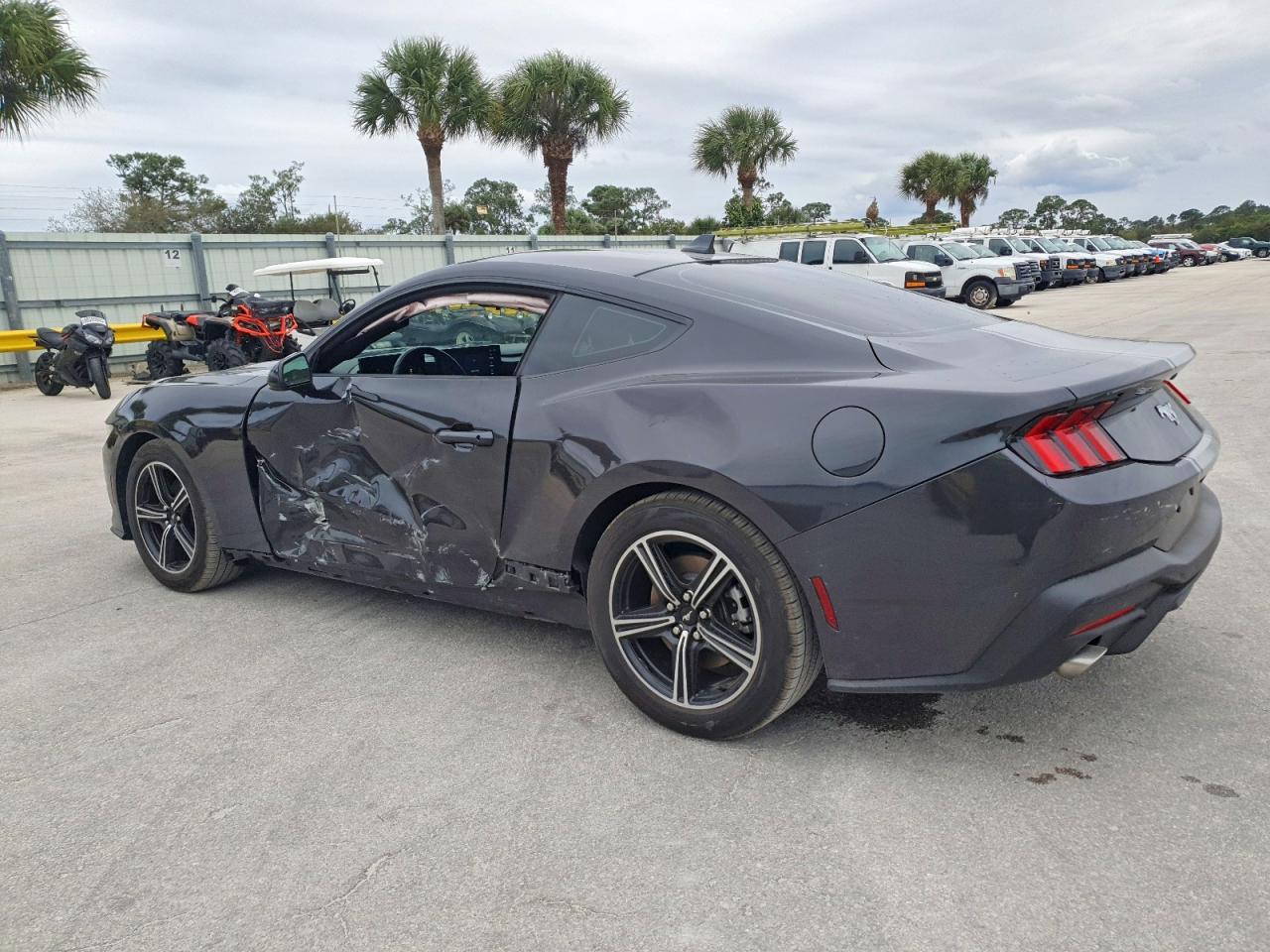 2024 FORD MUSTANG