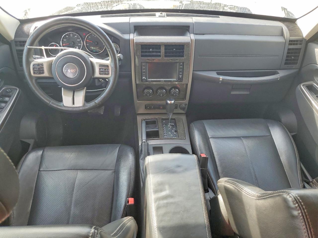 2012 JEEP Liberty