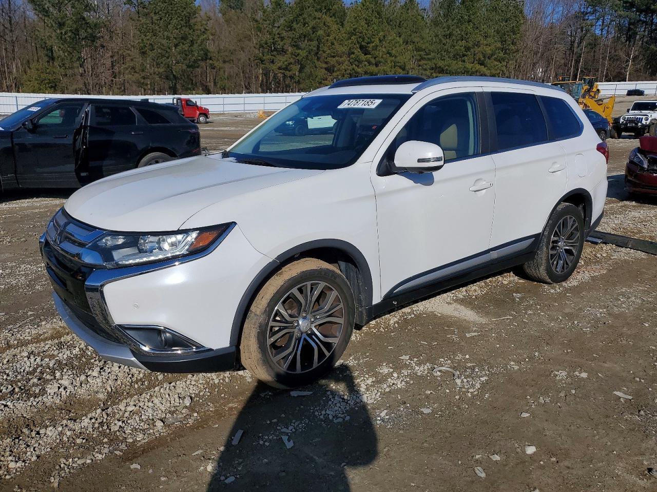 2018 MITSUBISHI outlander