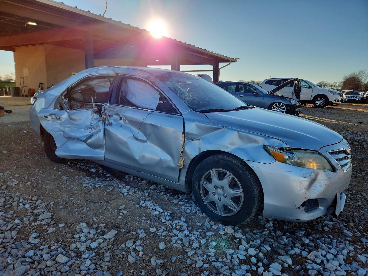 2011 TOYOTA CAMRY