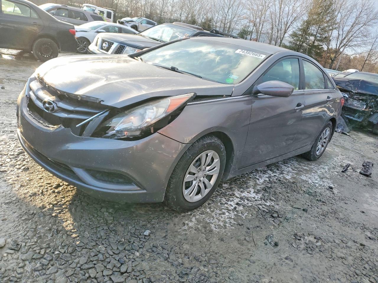 2011 HYUNDAI SONATA