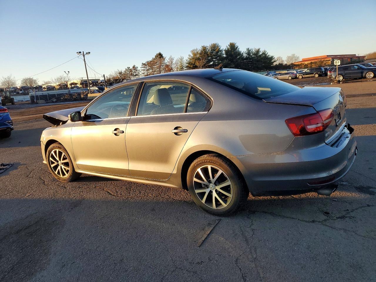 2018 VOLKSWAGEN JETTA