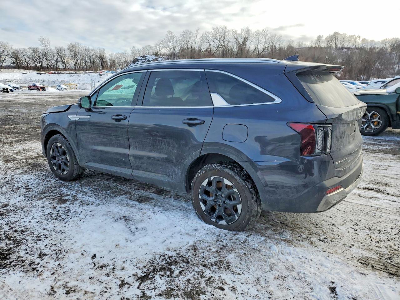 2025 KIA SORENTO