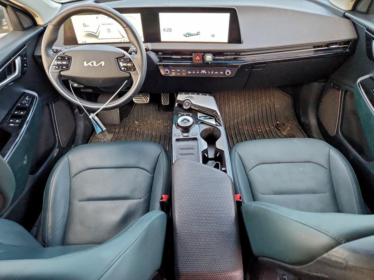 2022 KIA EV6