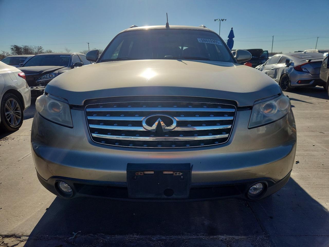 2005 INFINITI FX35