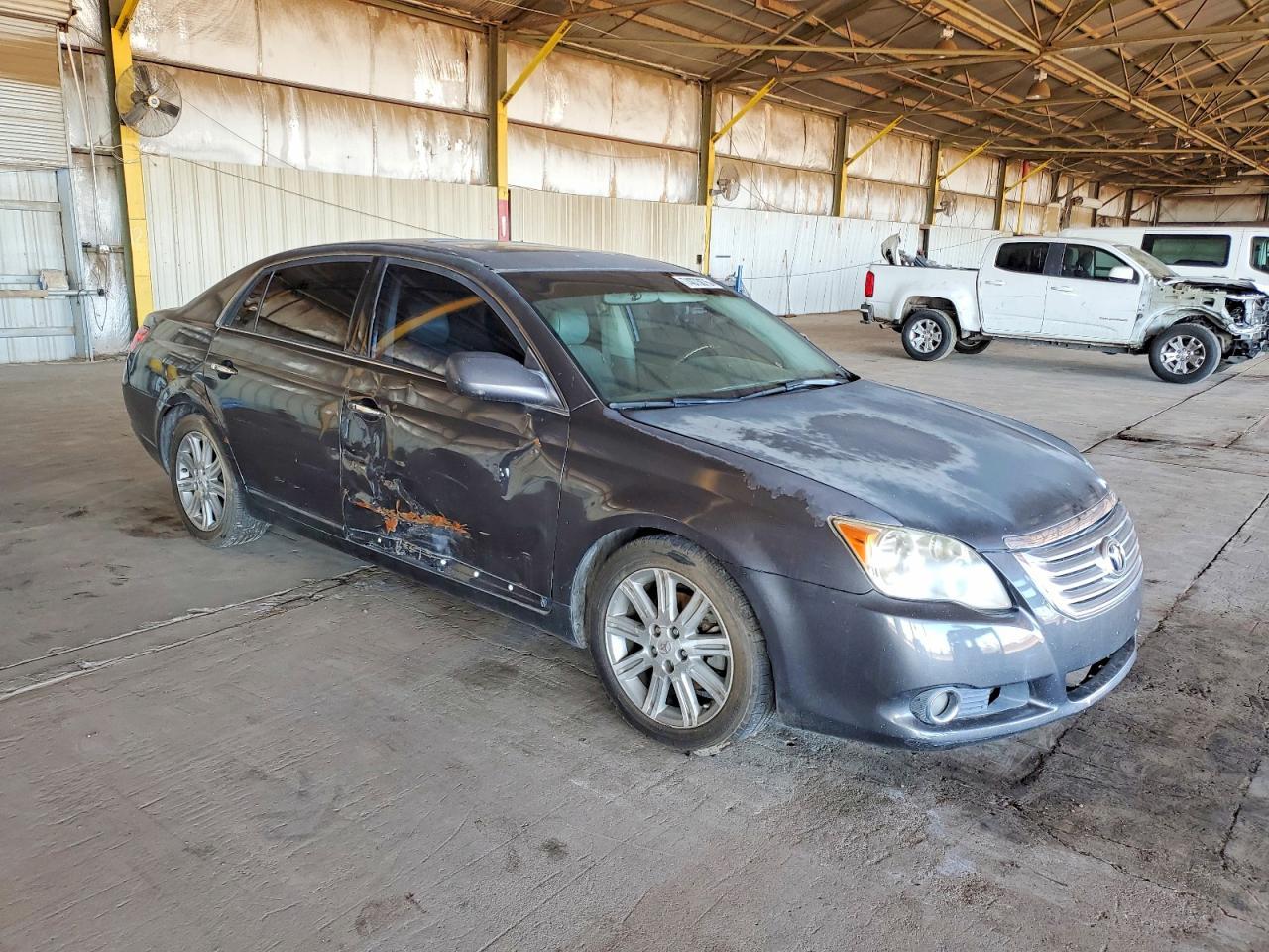 2008 TOYOTA Avalon
