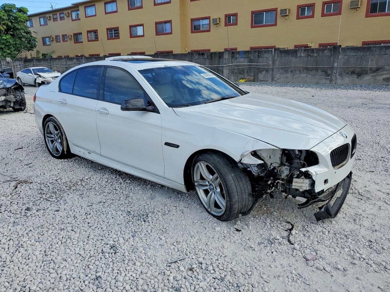 2013 BMW 5 series