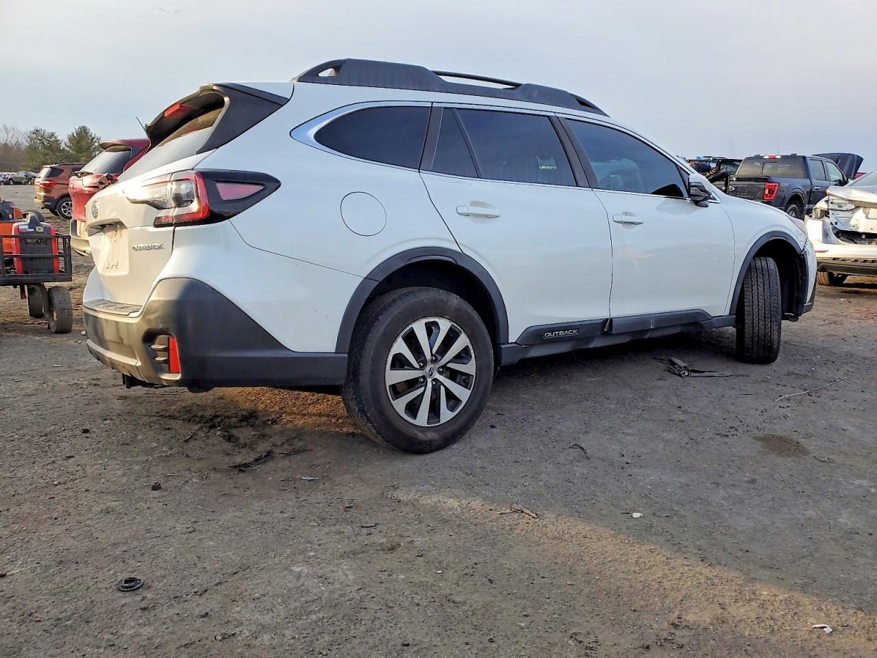 2020 SUBARU Outback
