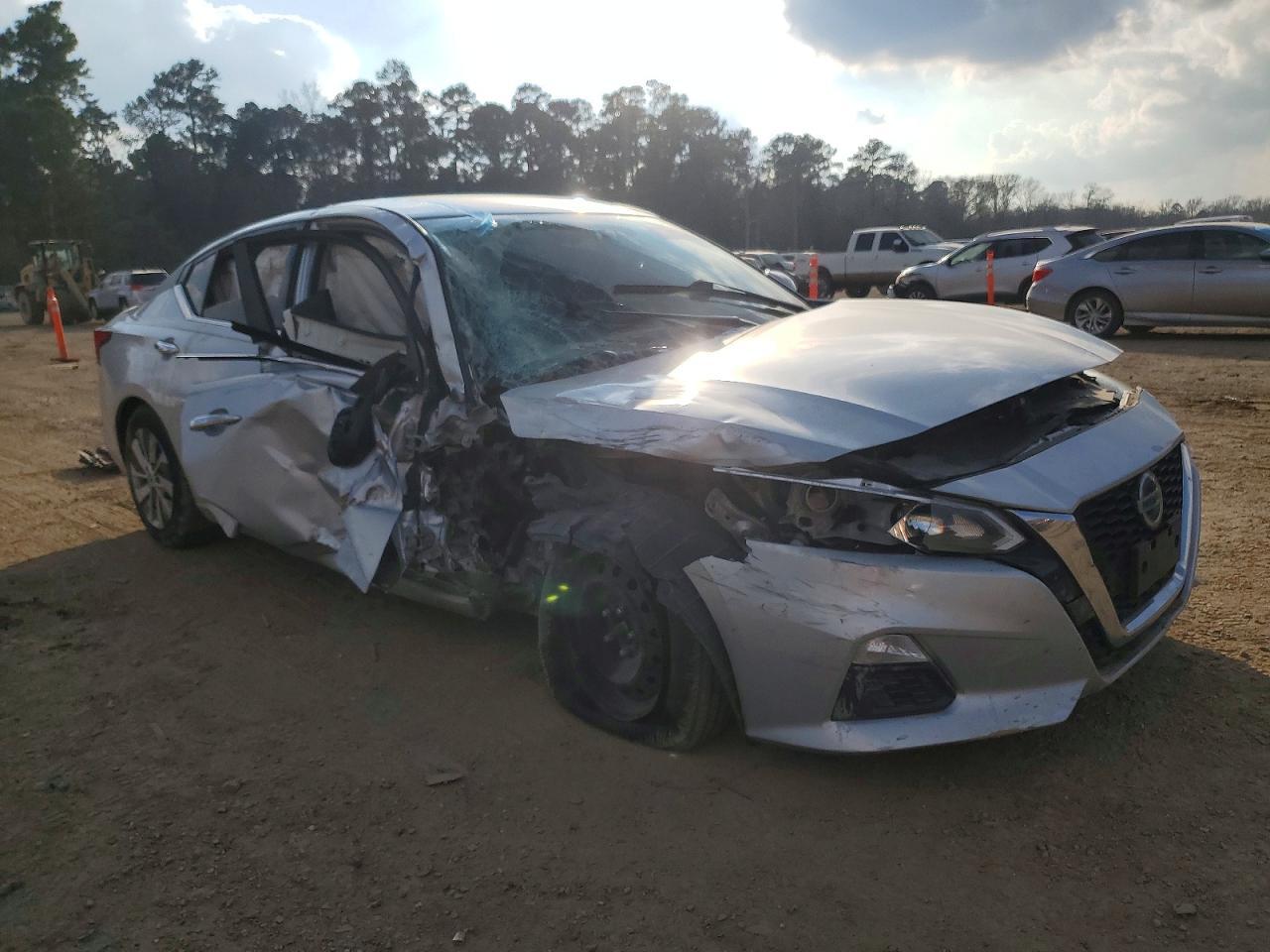 2019 NISSAN ALTIMA