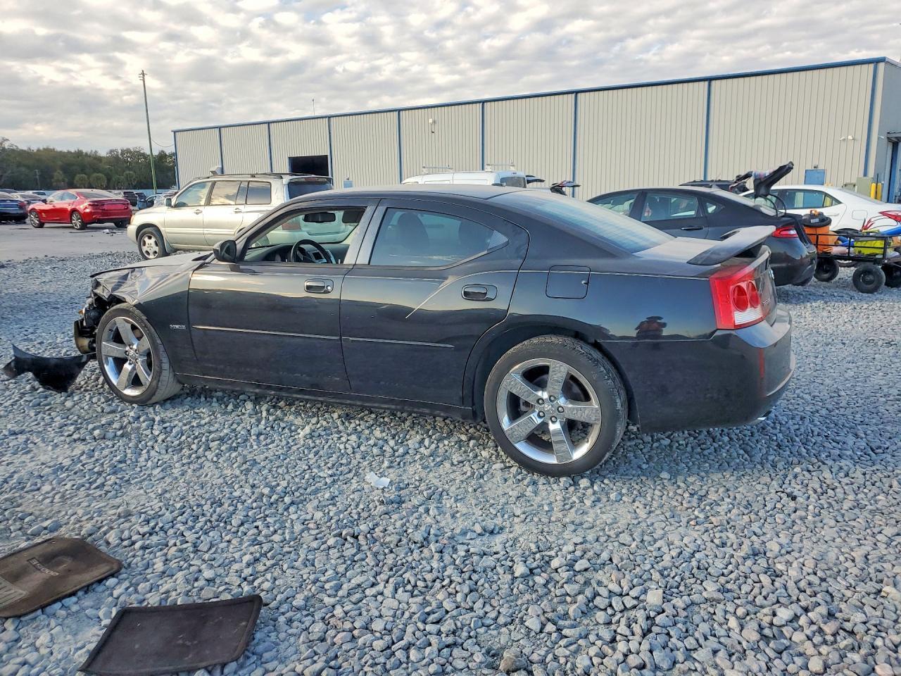 2010 DODGE CHARGER