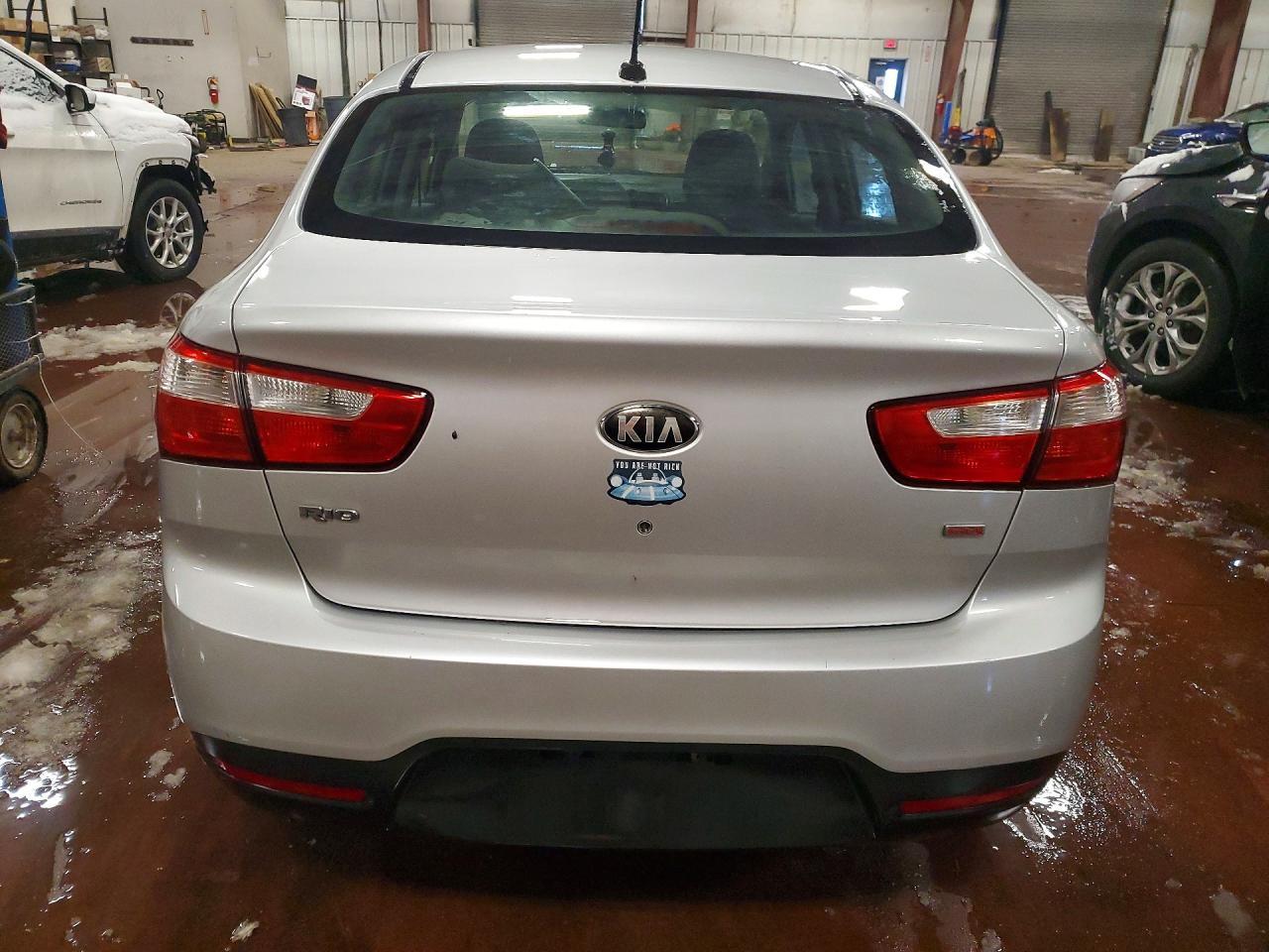 2013 KIA RIO