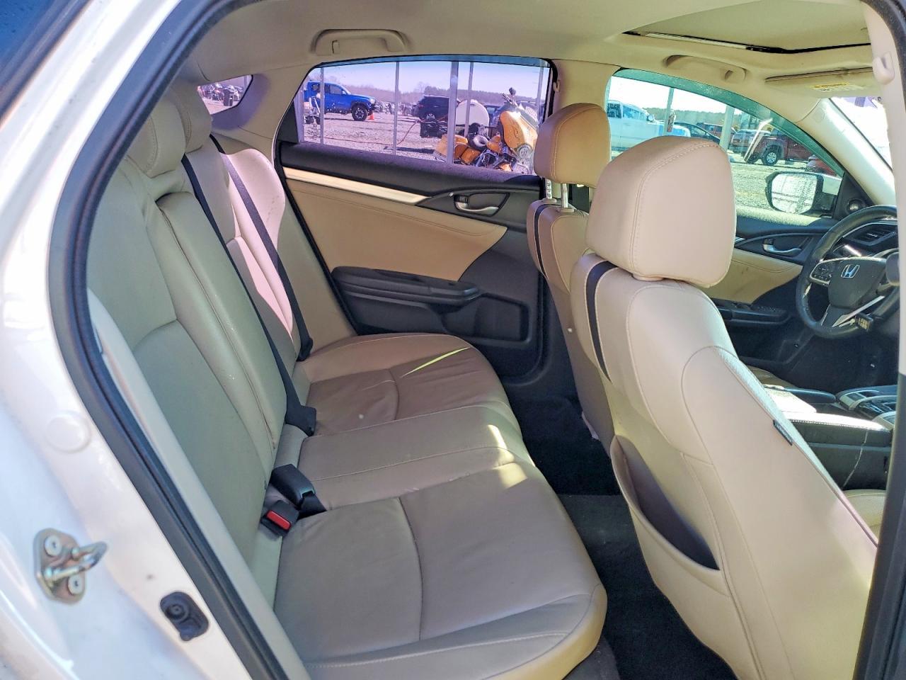 2016 HONDA CIVIC