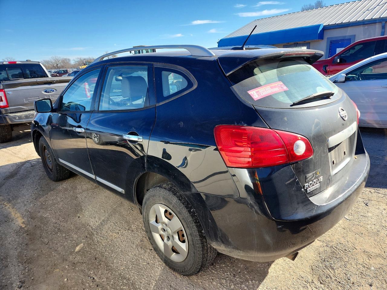 2014 NISSAN ROGUE