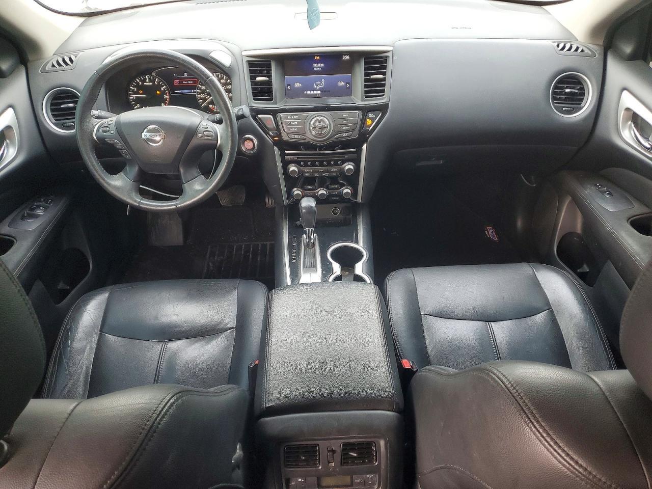 2017 NISSAN PATHFINDER