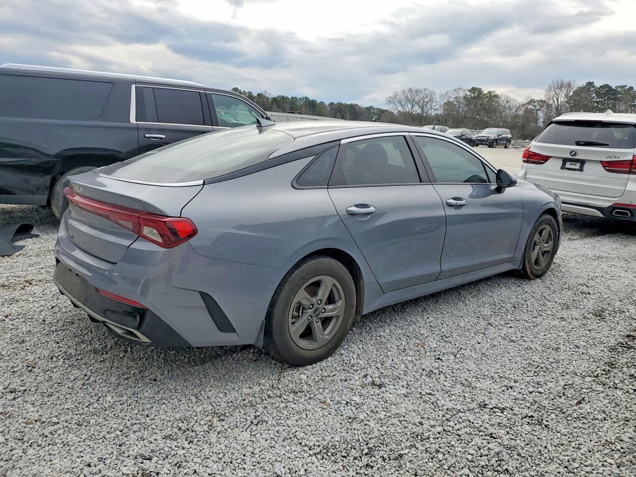 2023 KIA K5