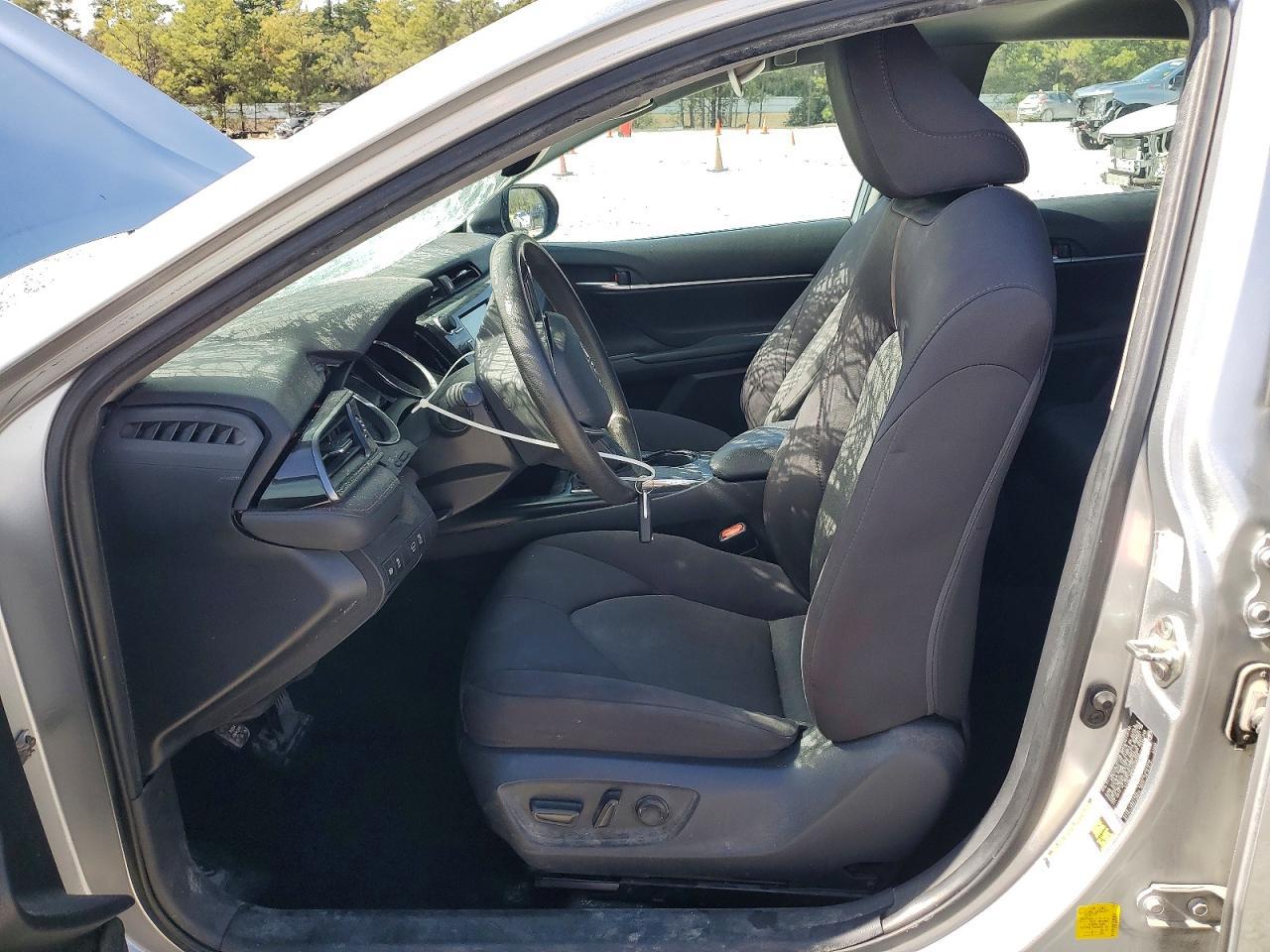 2019 TOYOTA CAMRY