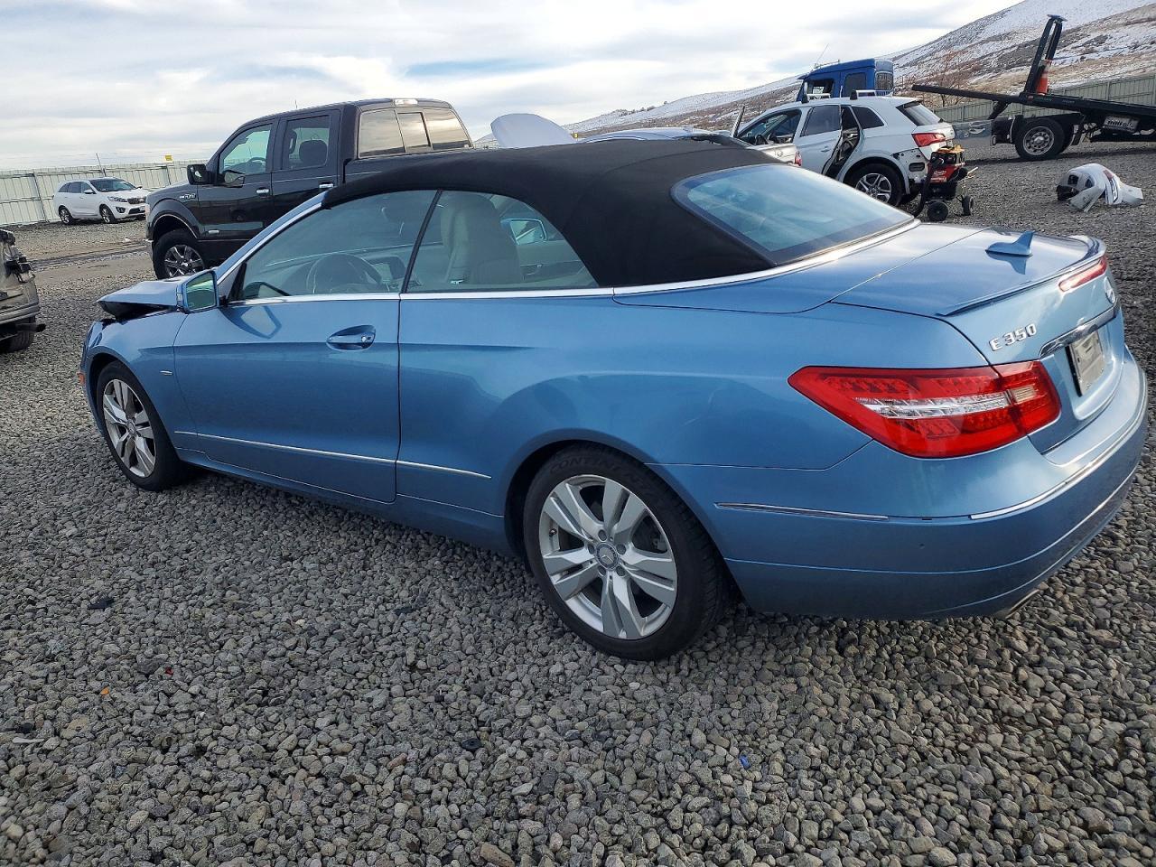 2012 MERCEDES-BENZ E-Class