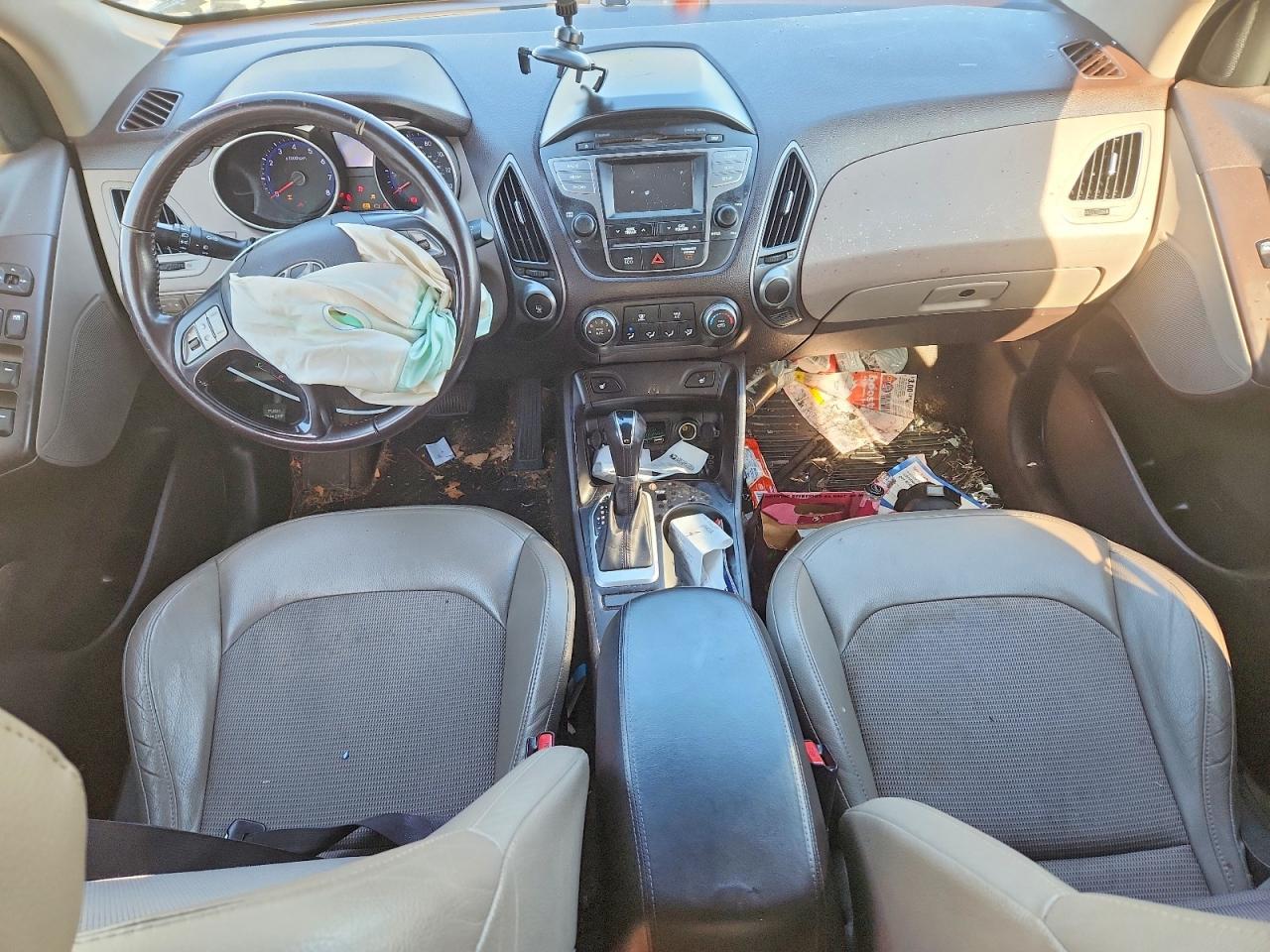 2015 HYUNDAI TUCSON