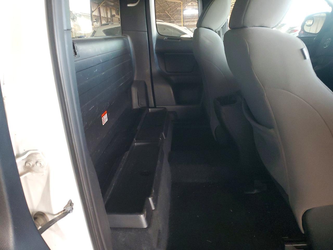 2016 TOYOTA TACOMA
