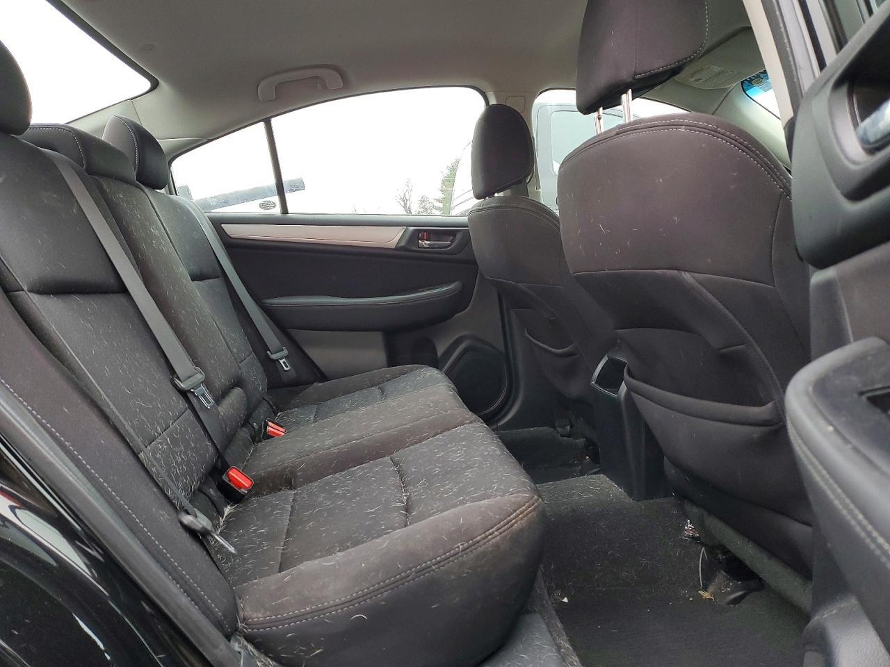 2016 SUBARU Legacy