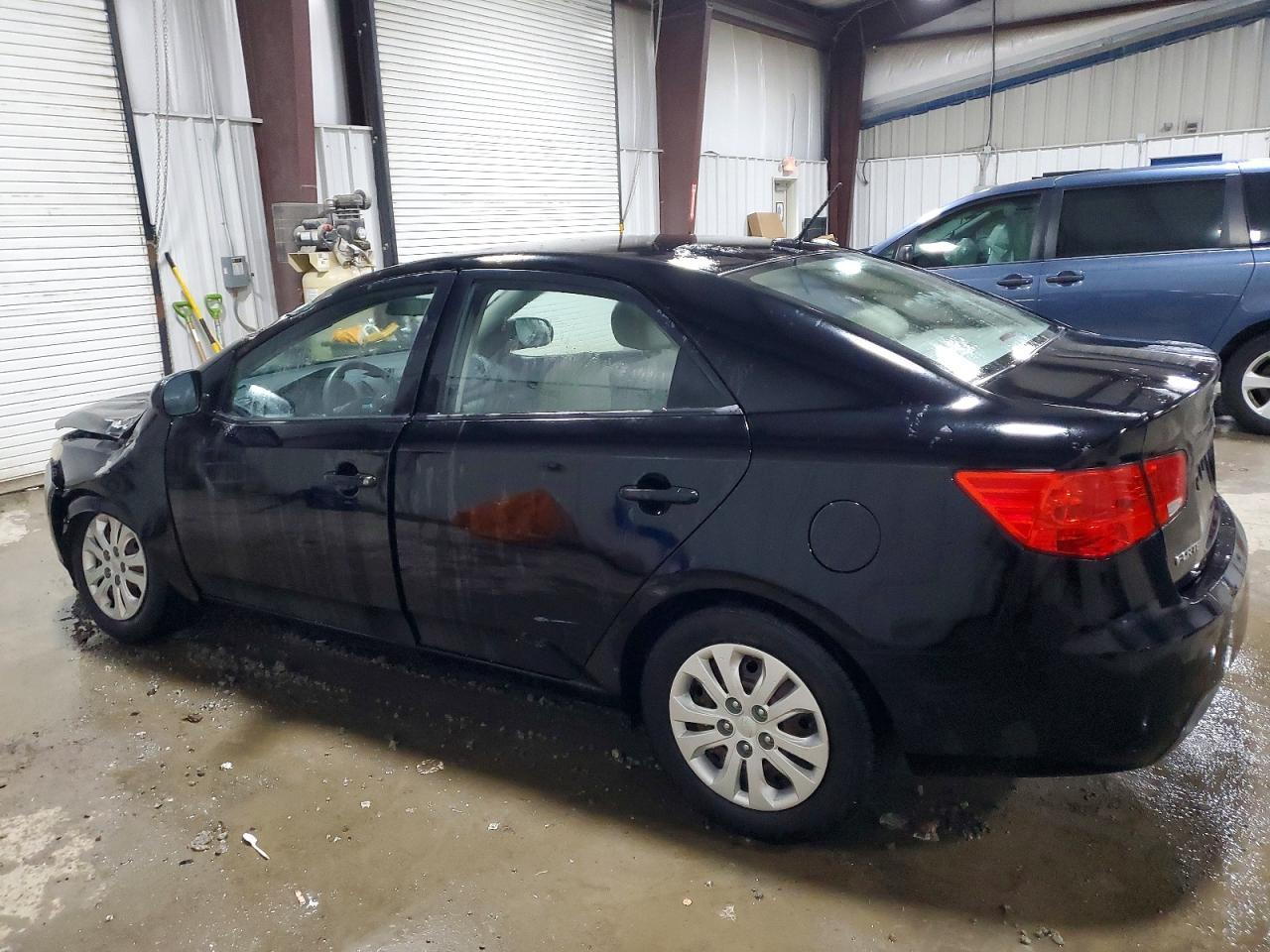 2010 KIA FORTE