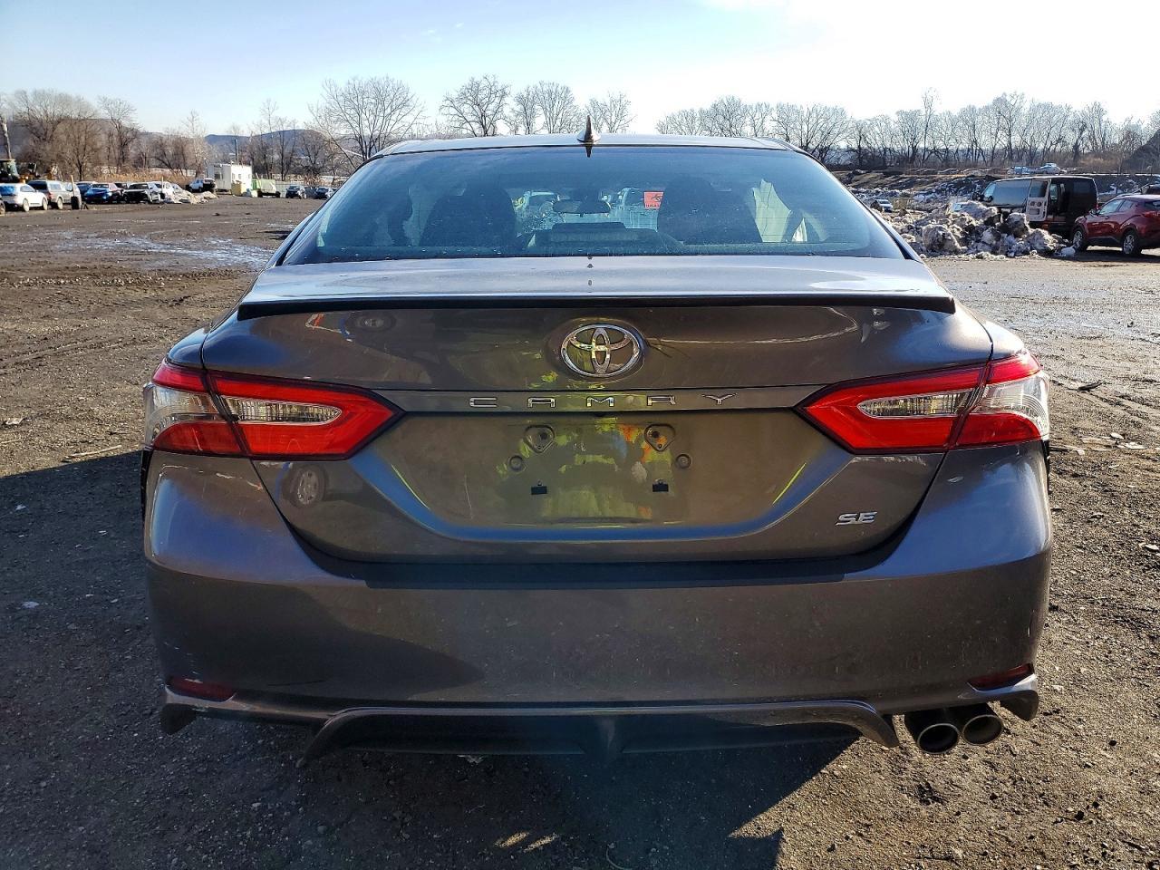 2019 TOYOTA CAMRY