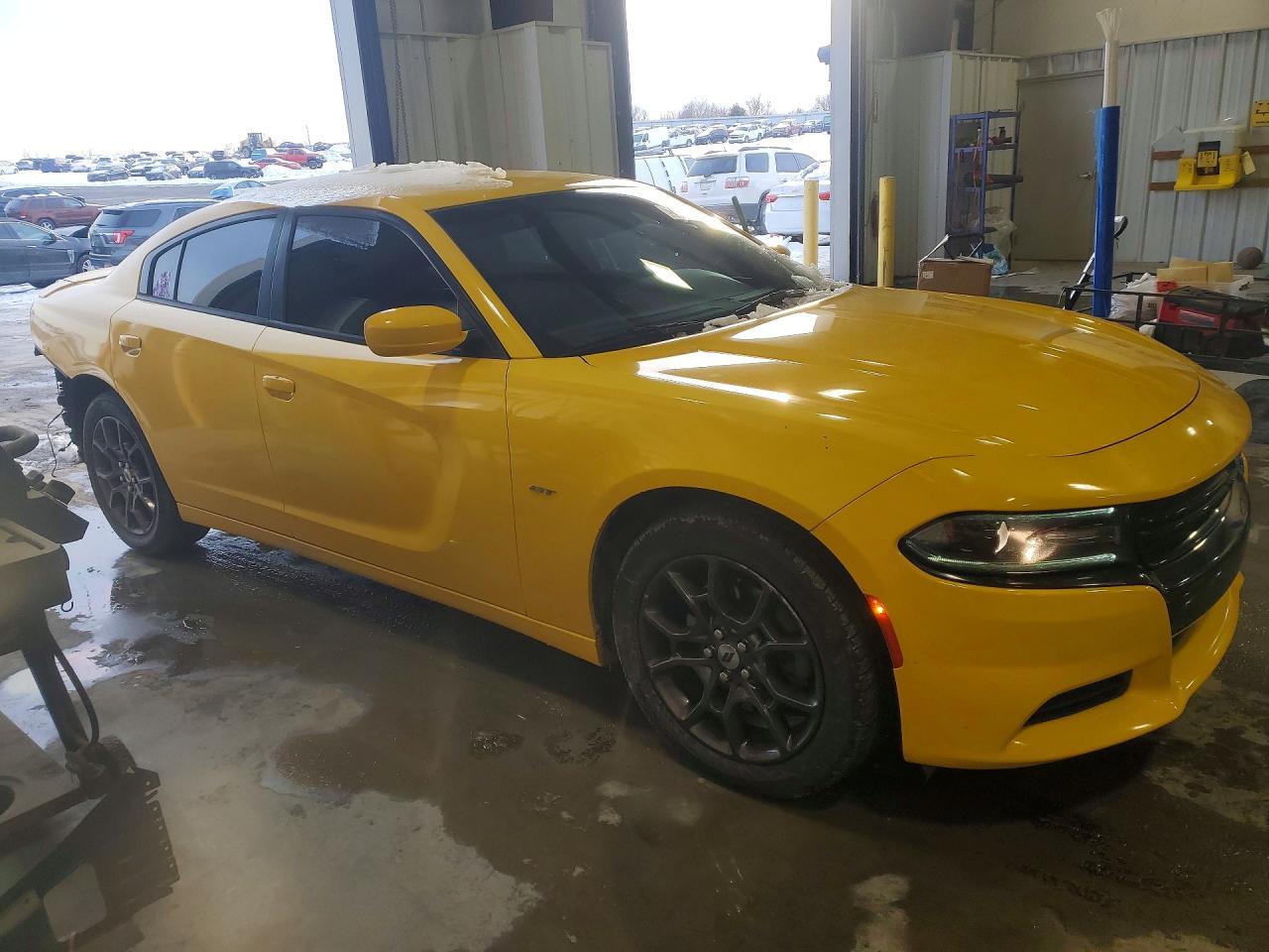 2018 DODGE CHARGER