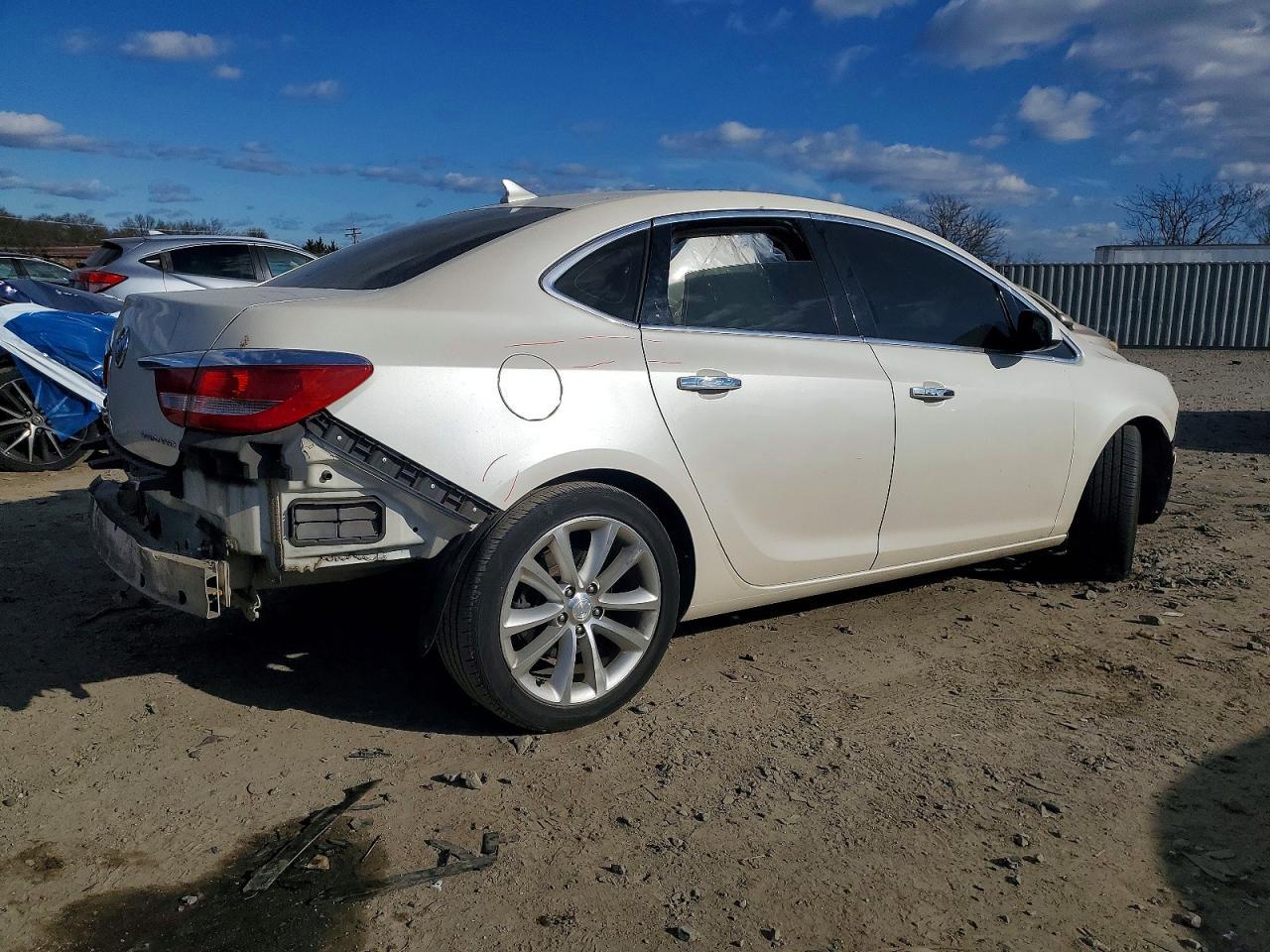 2014 BUICK VERANO