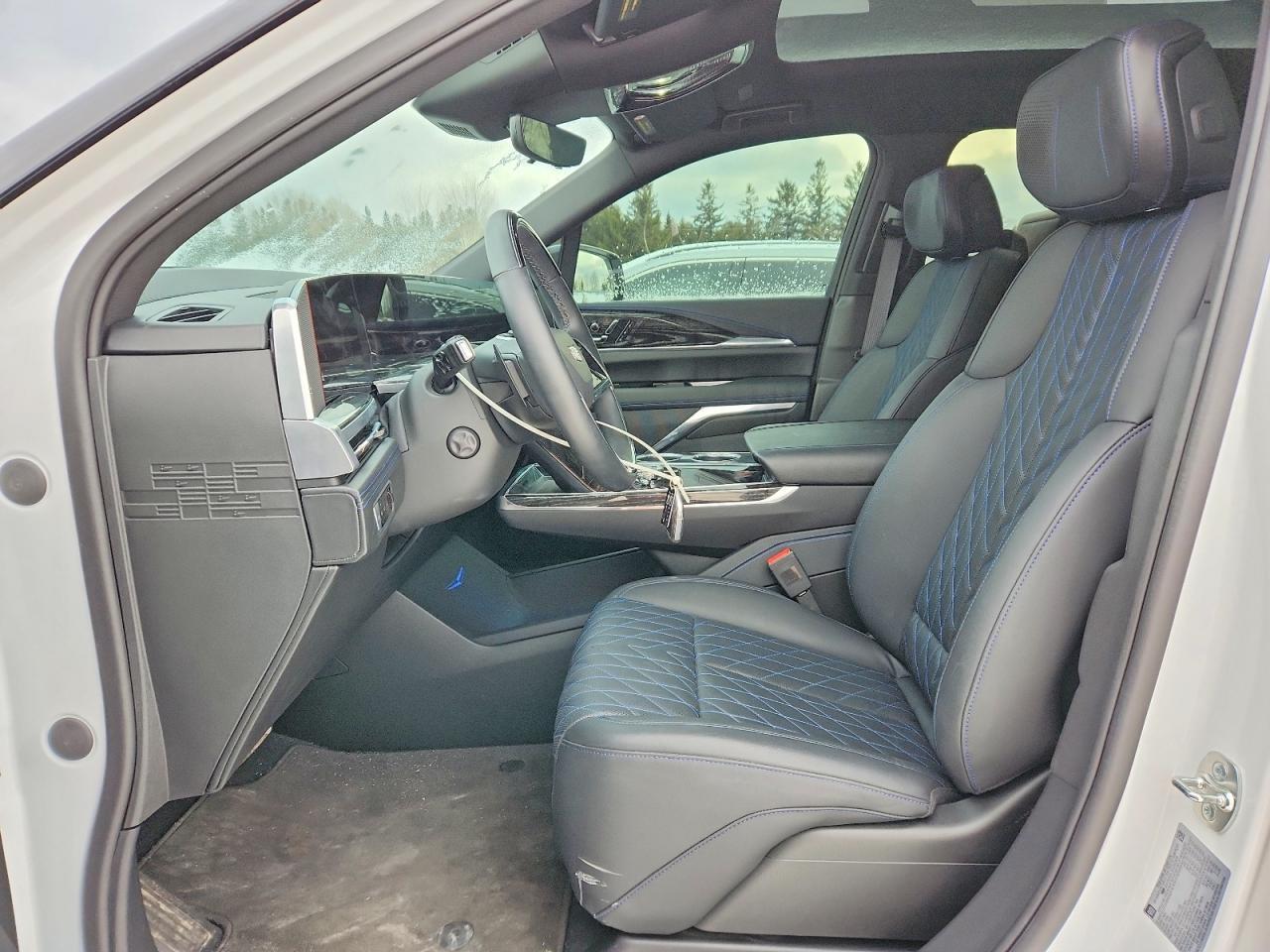 2025 CADILLAC ESCALADE