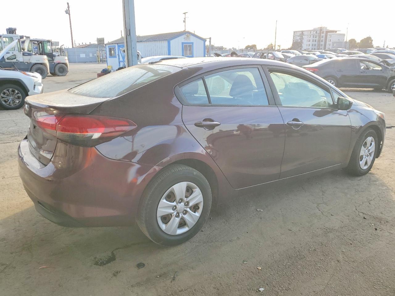 2018 KIA FORTE