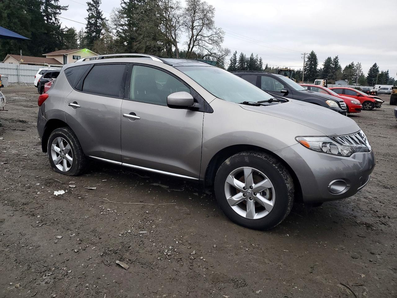 2010 NISSAN MURANO
