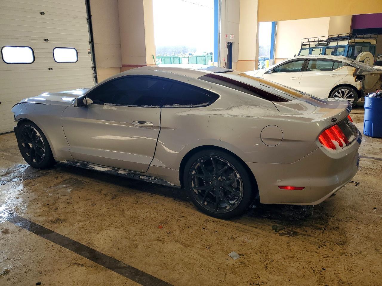 2017 FORD MUSTANG