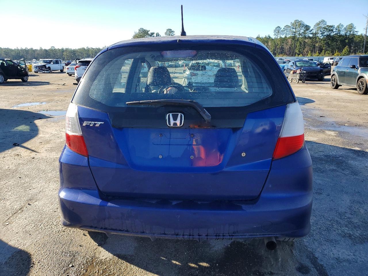 2010 HONDA FIT
