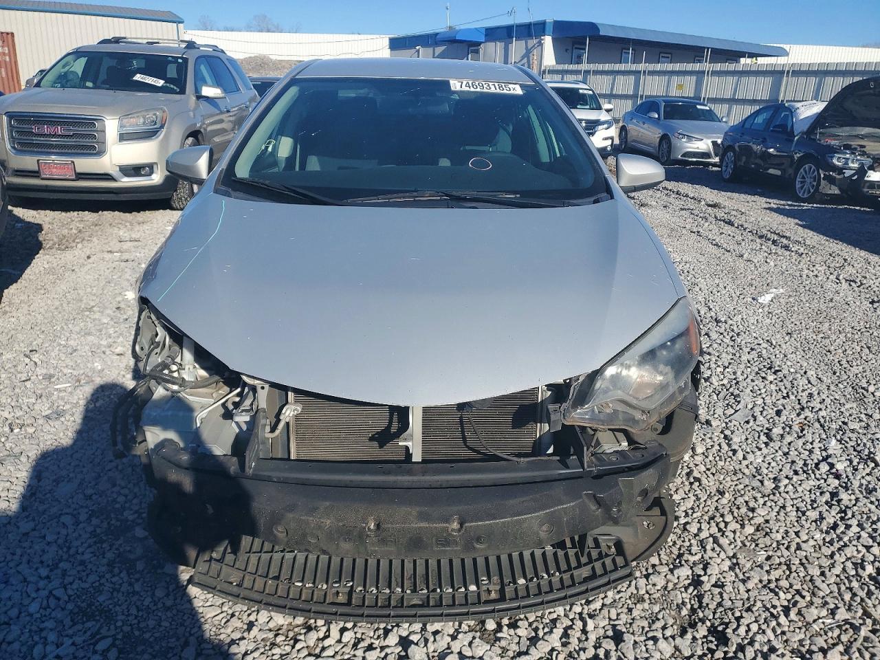 2015 TOYOTA COROLLA