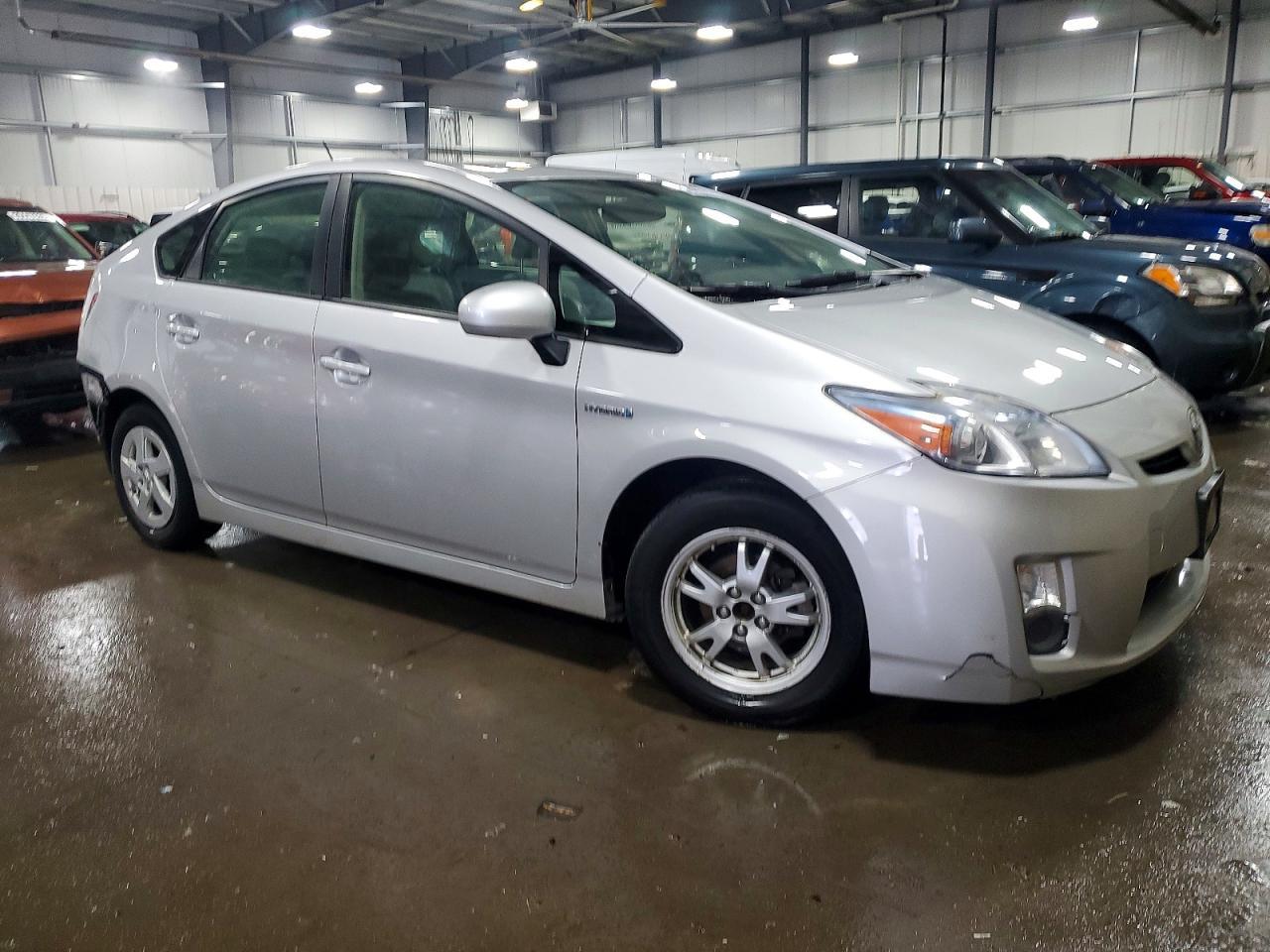 2010 TOYOTA PRIUS