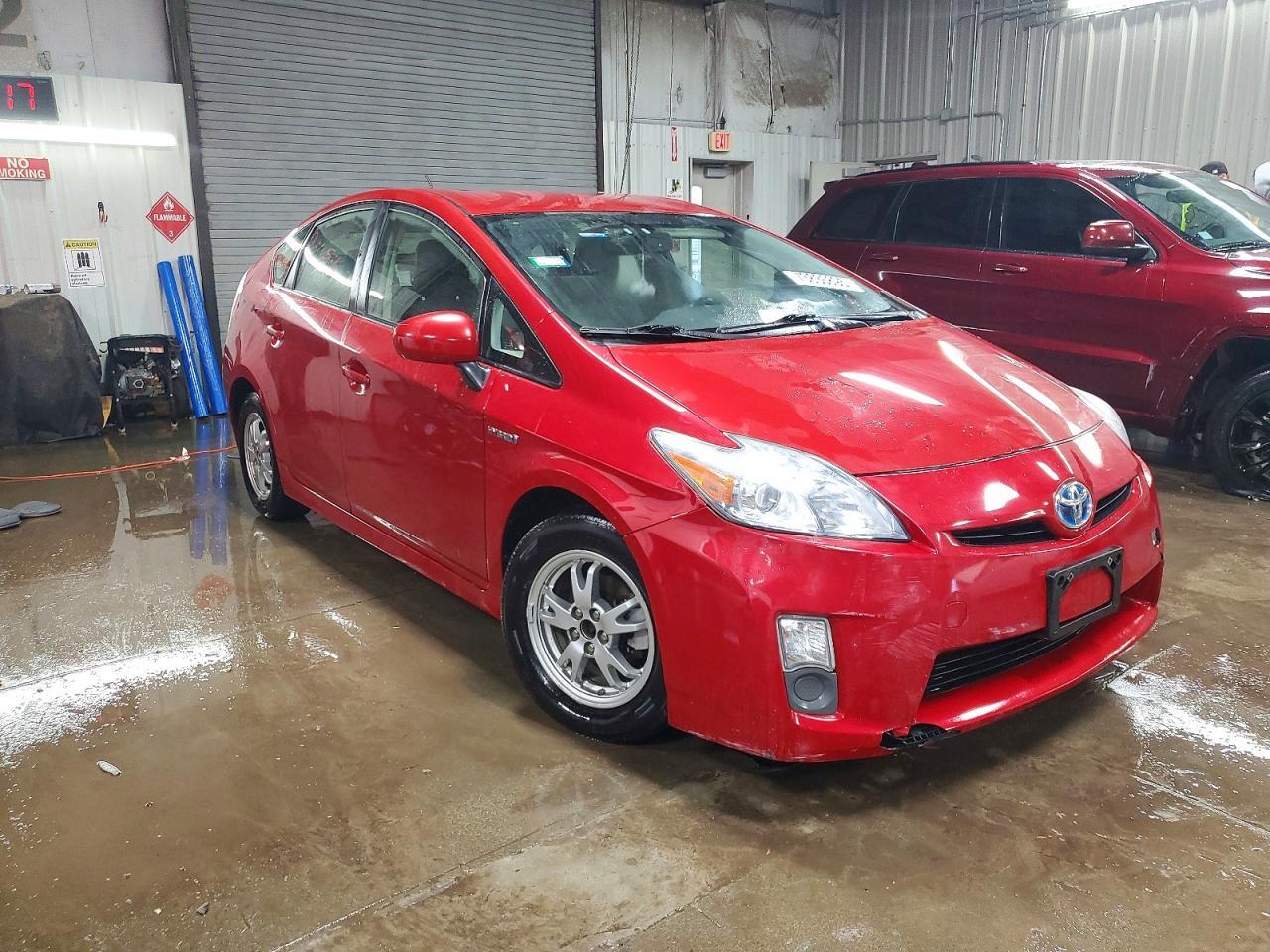 2011 TOYOTA PRIUS