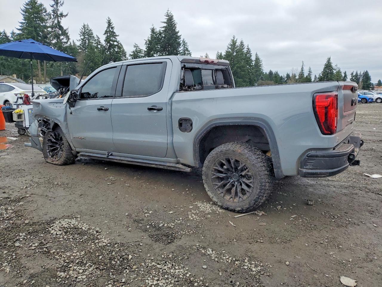 2024 GMC Sierra