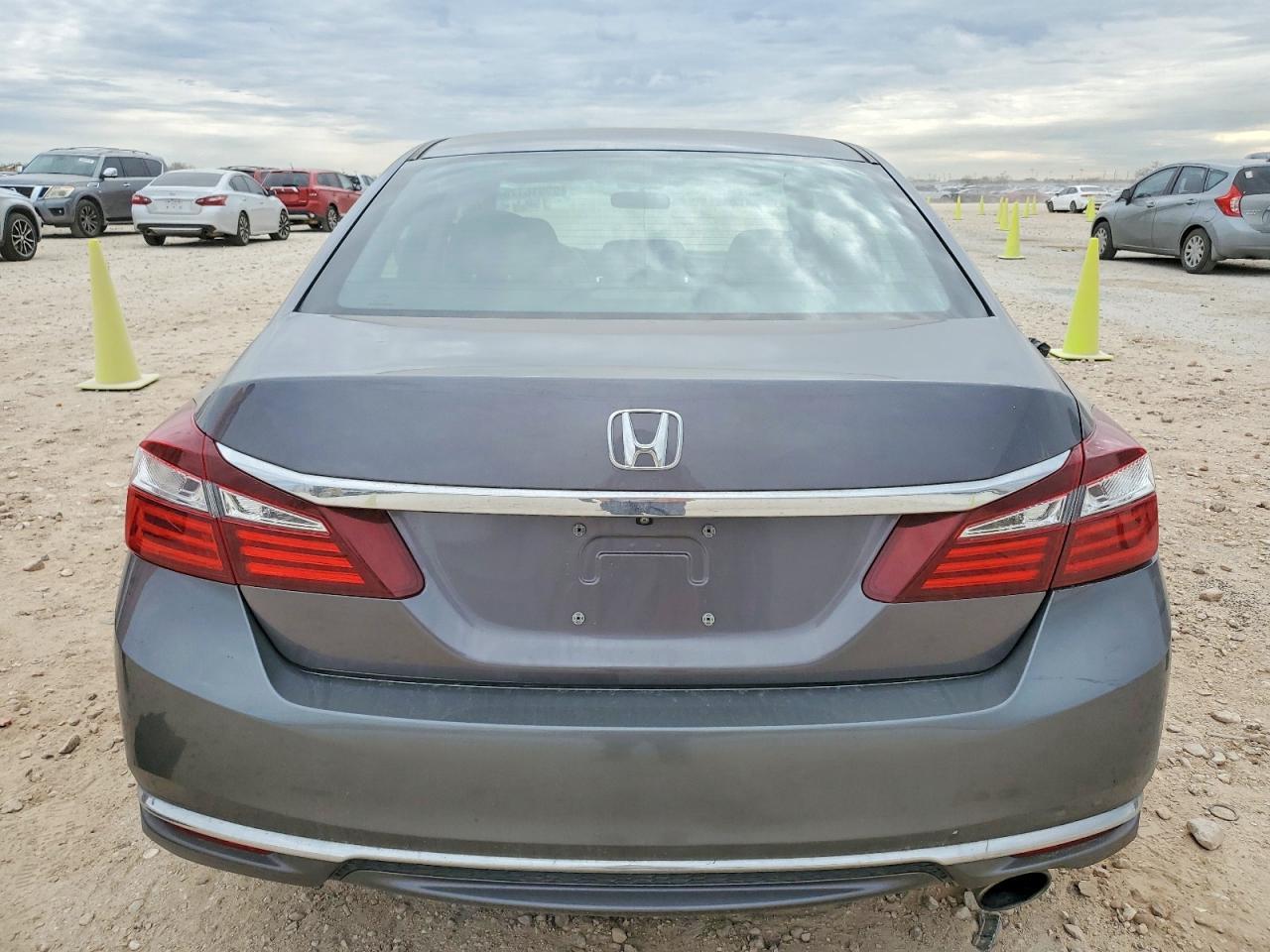 2017 HONDA ACCORD