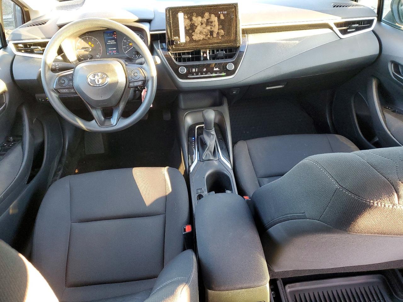 2025 TOYOTA COROLLA