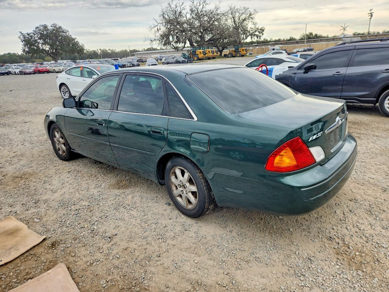 2000 TOYOTA Avalon