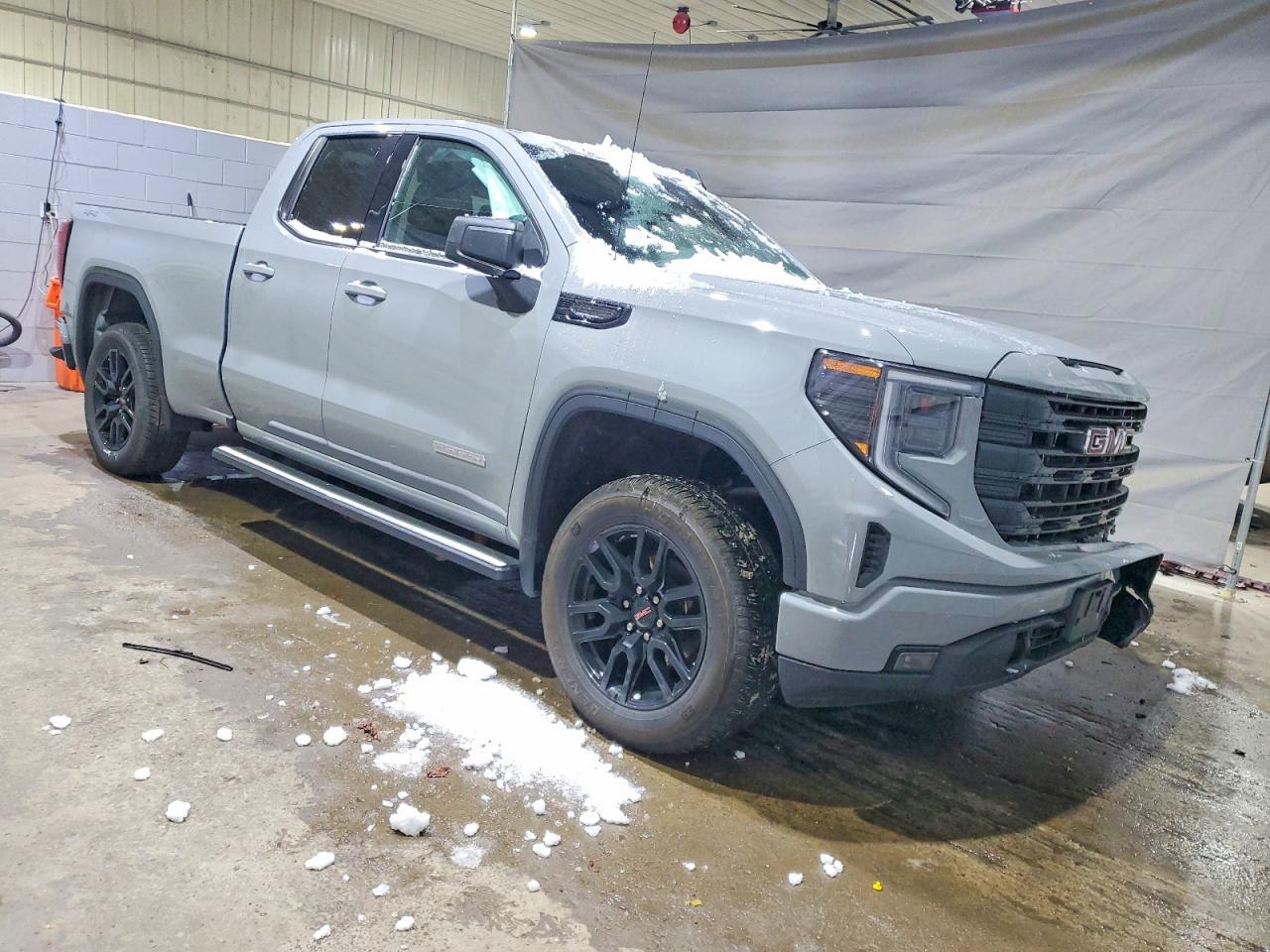 2024 GMC Sierra
